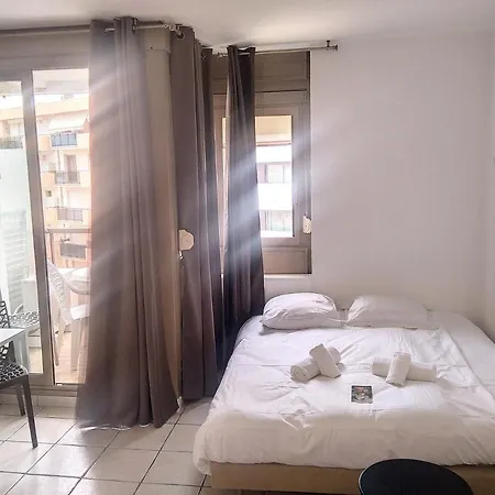 Résidence Graziella 126 *